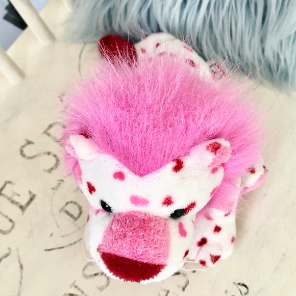 WEBKINZ Love Lion, Ganz, Stuffed Animal, Plush, Toy, Nice Condition, NO CODE - Picture 9 of 15